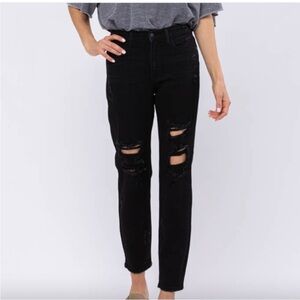 Judy Blue Black Distressed Straight Leg Jeans